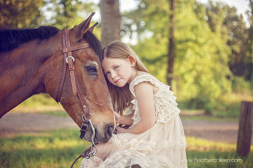 beautiful little girl and her horse in longview tx